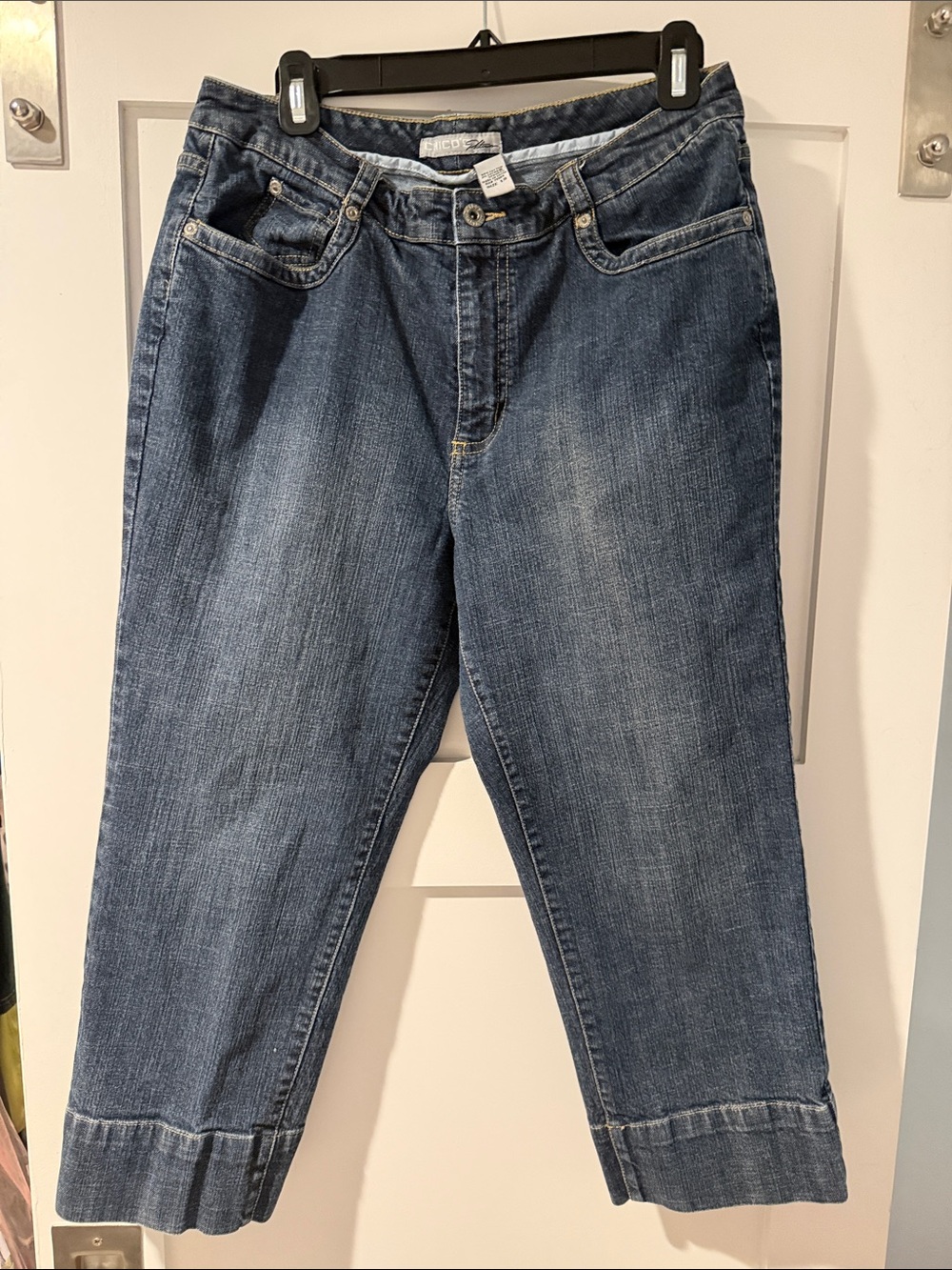 Chico's Dark Blue Cropped Ankle Jeans